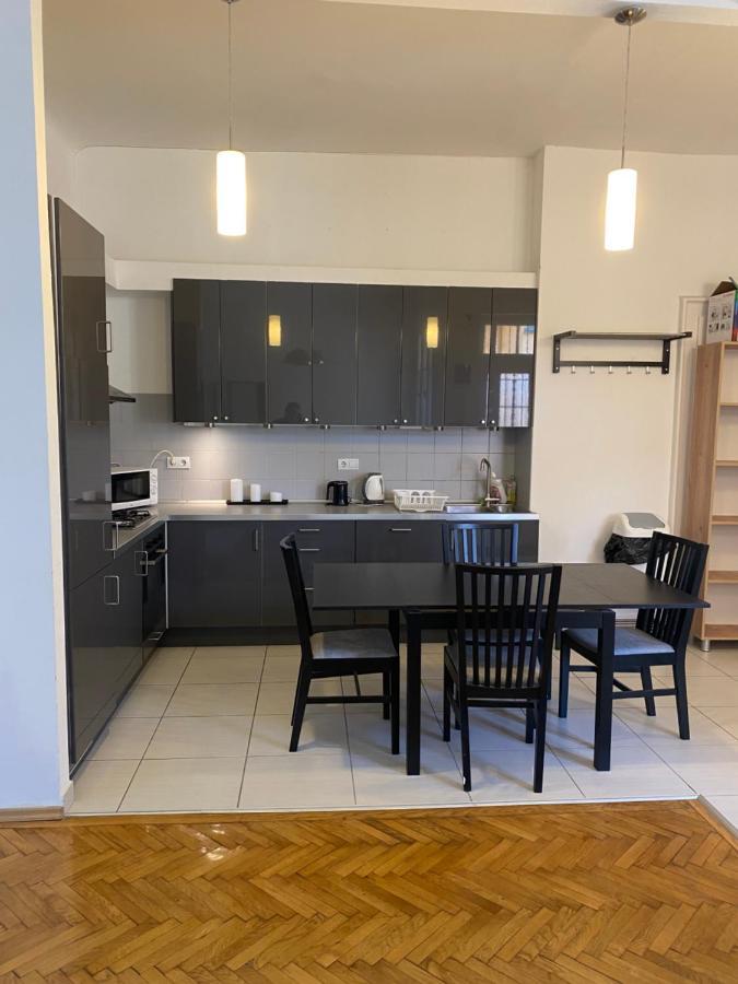 Apartamento Danube Panorama Apartment